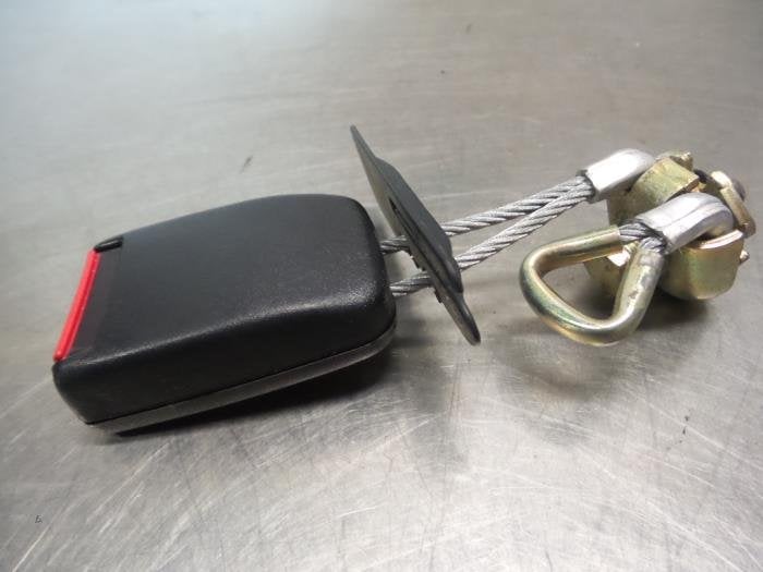Insertion ceinture de sécurité arrière droite d'un Audi A, -, 3 mois de garantie, Audi, Utilisé