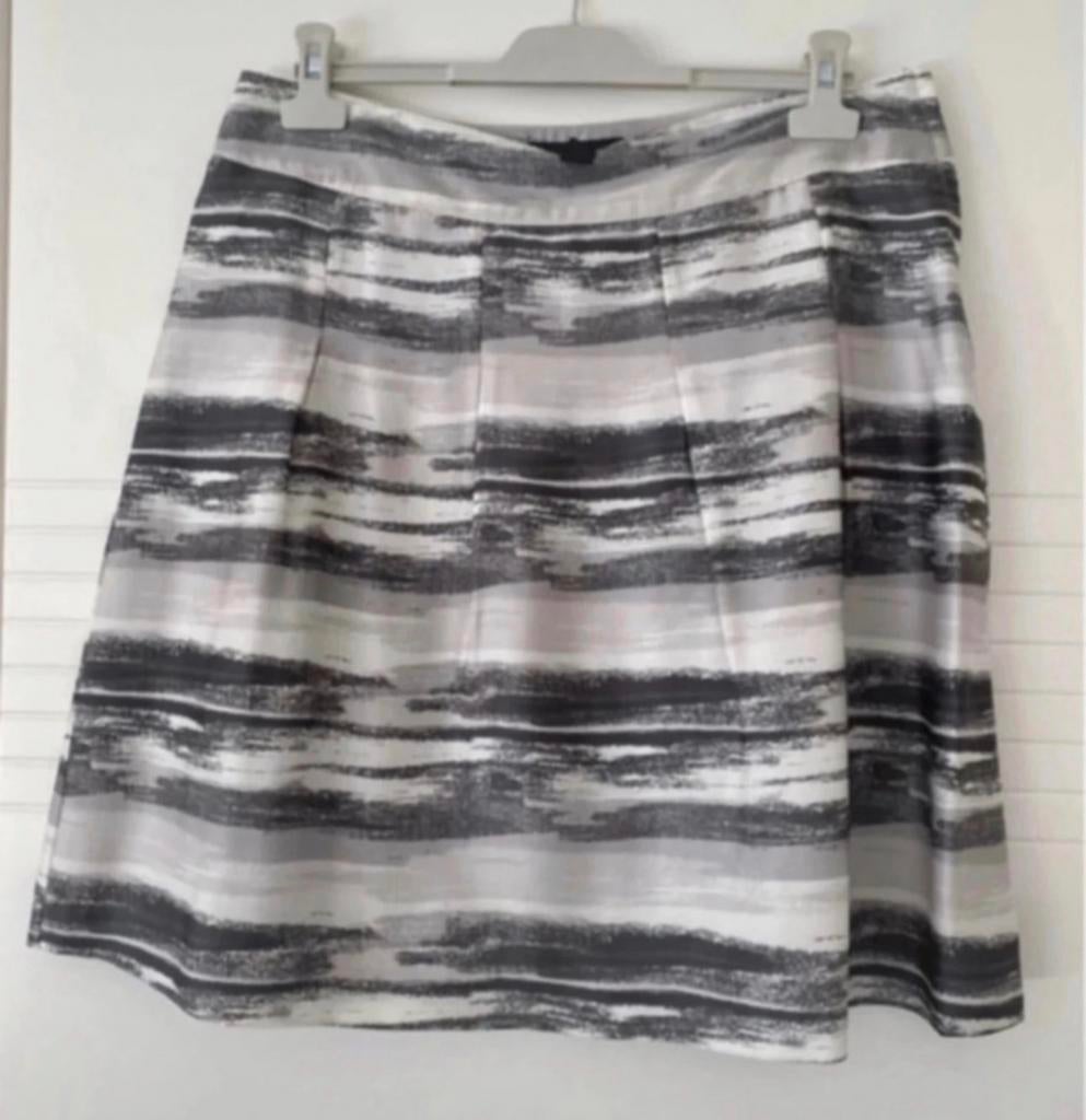 satijnen rok, Kleding | Dames, Rokken, Maat 42/44 (L), Ophalen of Verzenden, Zo goed als nieuw, Knielengte