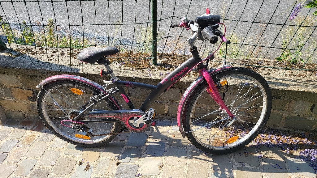 Velo enfant, B'twin decathlon, 16 à 20 pouces, Enlèvement, Utilisé