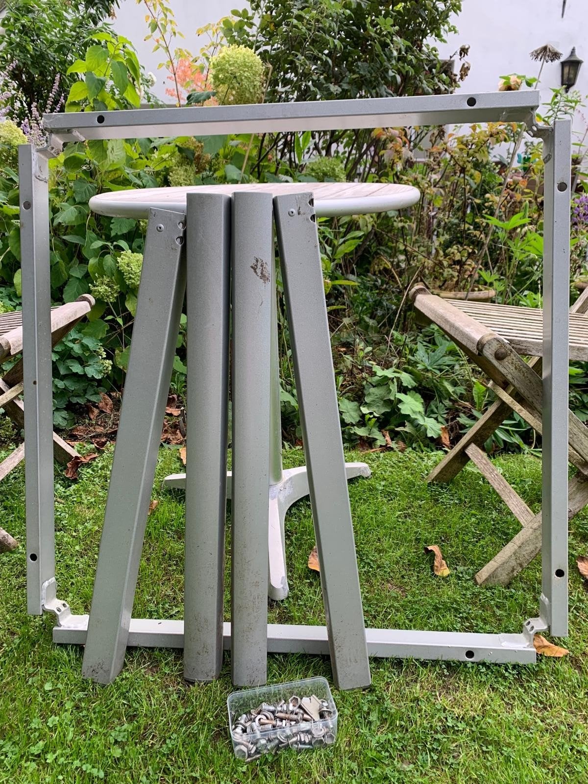 Partij 5 metalen constructies (Alu) om tafels te maken  !!, Ophalen, Zo goed als nieuw
