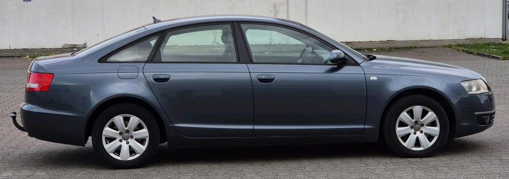 Audi A6 27tdi QUATTRO 240mkm V6 full options 3000€, Auto's, Audi, Particulier, A6, Diesel, Euro 4, Berline, 5 deurs, Automaat