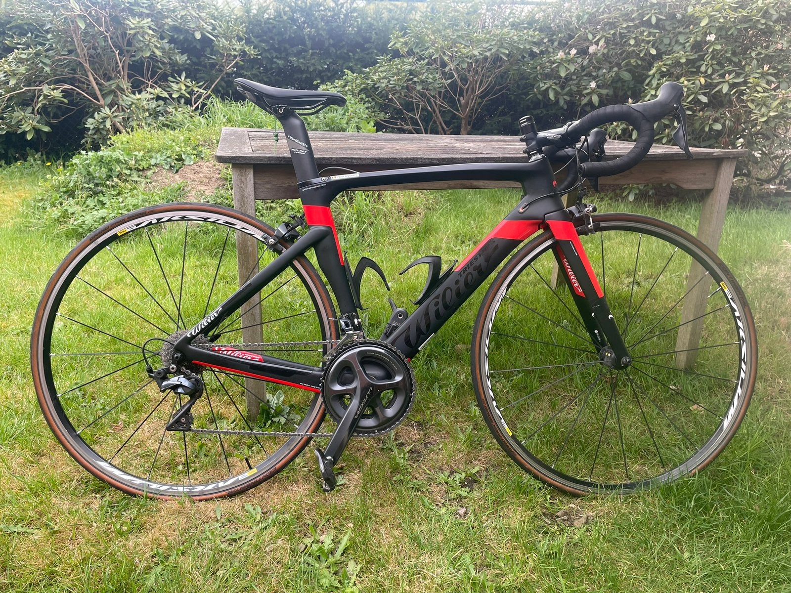 Wilier cento 1 air, Fietsen en Brommers, Ophalen, Zo goed als nieuw, Velgrem, Overige merken