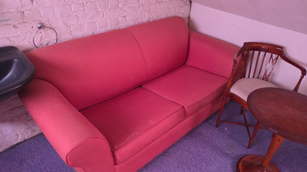 Canapé-lit 2 places rouge - Confortable, Maison & Meubles, Enlèvement, Comme neuf, Rouge, 90 cm