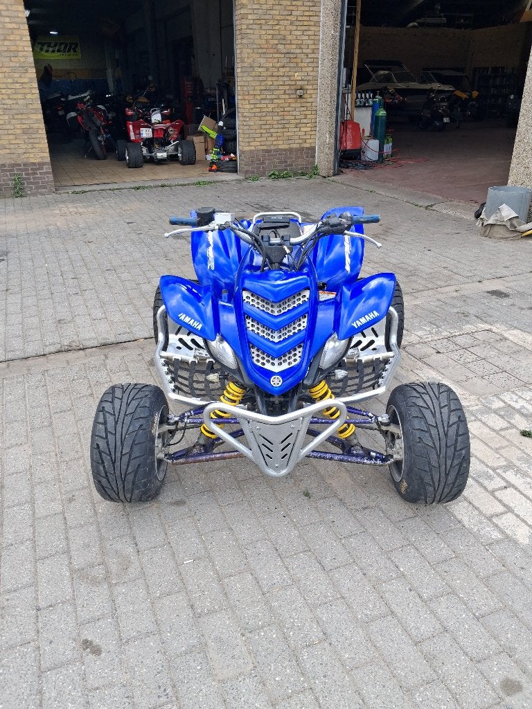 Yamaha Raptor 660 cc, 12 à 35 kW, 660 cm³, 4 cylindres