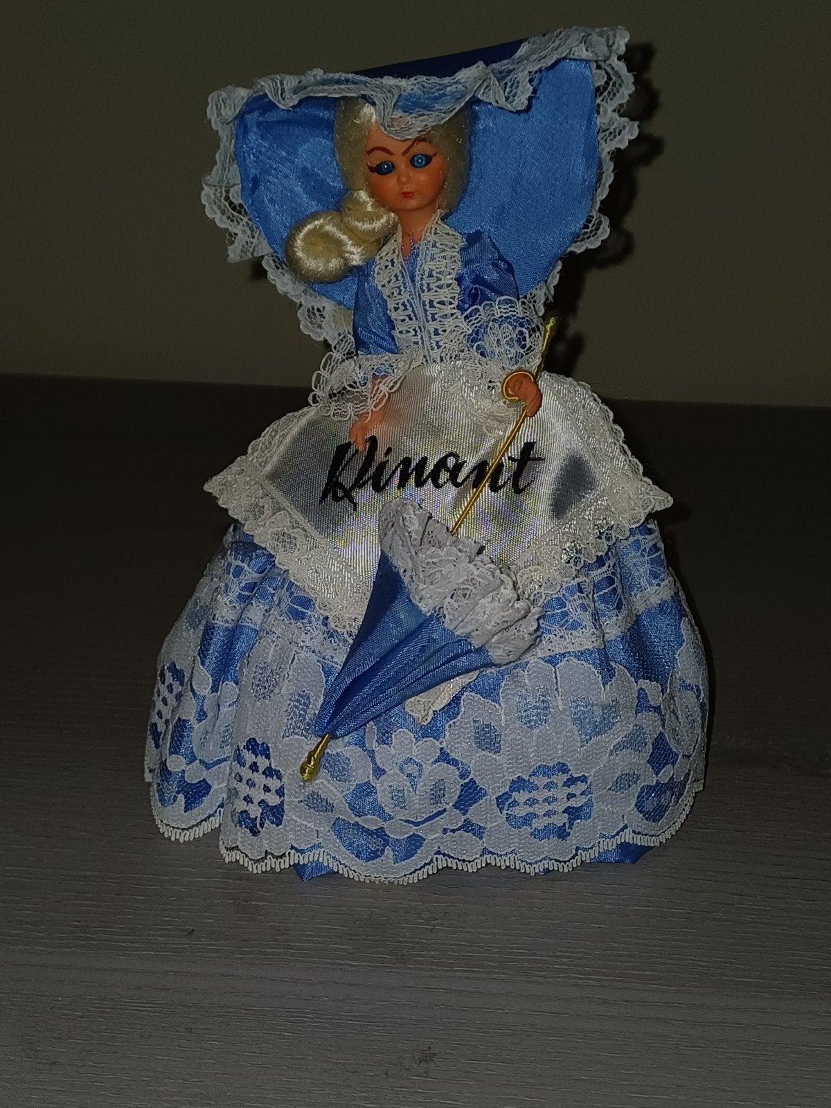 Souvenir poppetjes, Verzamelen, Poppetjes en Figuurtjes, Ophalen