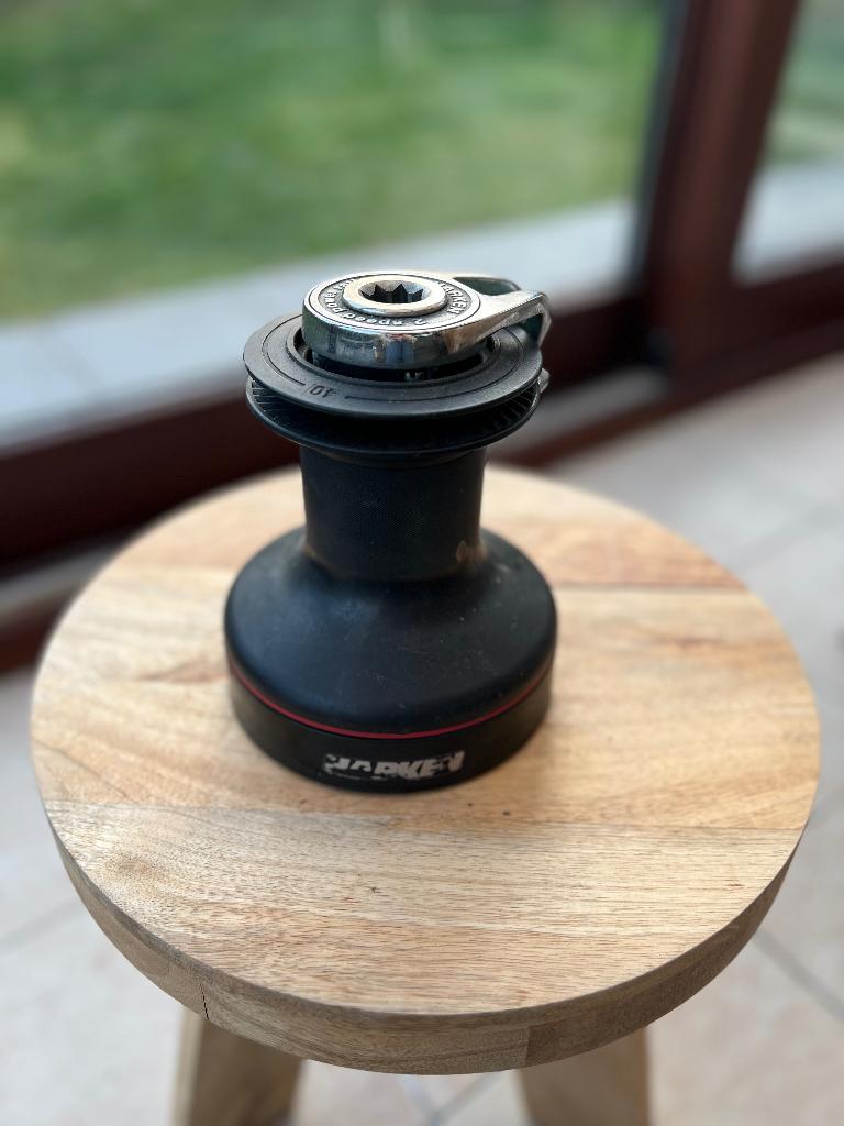 Harken winch 40, Ophalen, Zo goed als nieuw, Accessoires