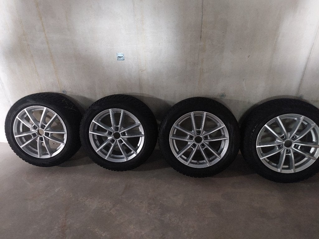 Set winterbanden + sneeuwkettingen, Auto-onderdelen, Ophalen, Gebruikt, 16 inch, Banden en Velgen