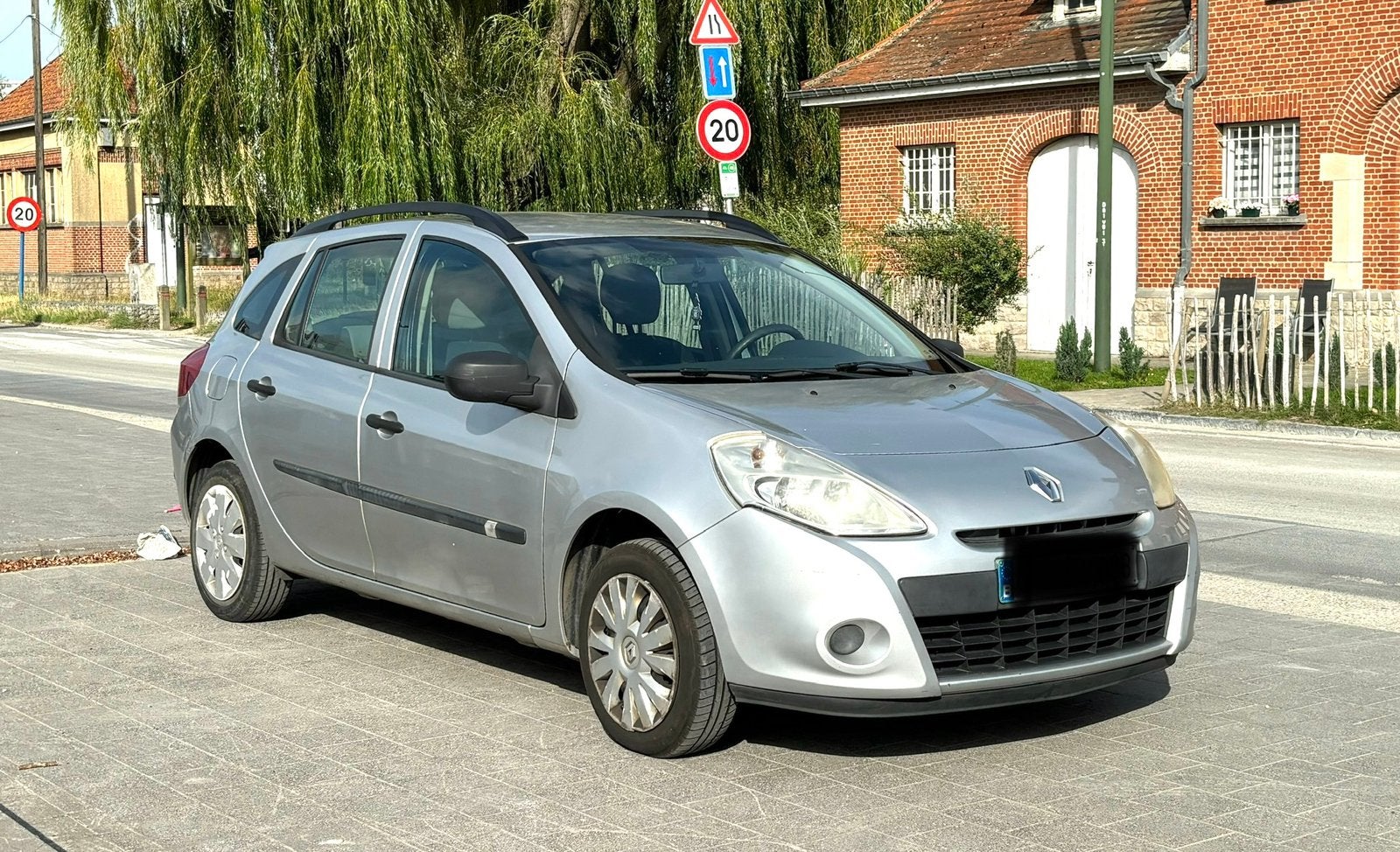 RENAULT CLIO 1.2i CT OK, Autos, Achat, Entreprise, Essence, Clio