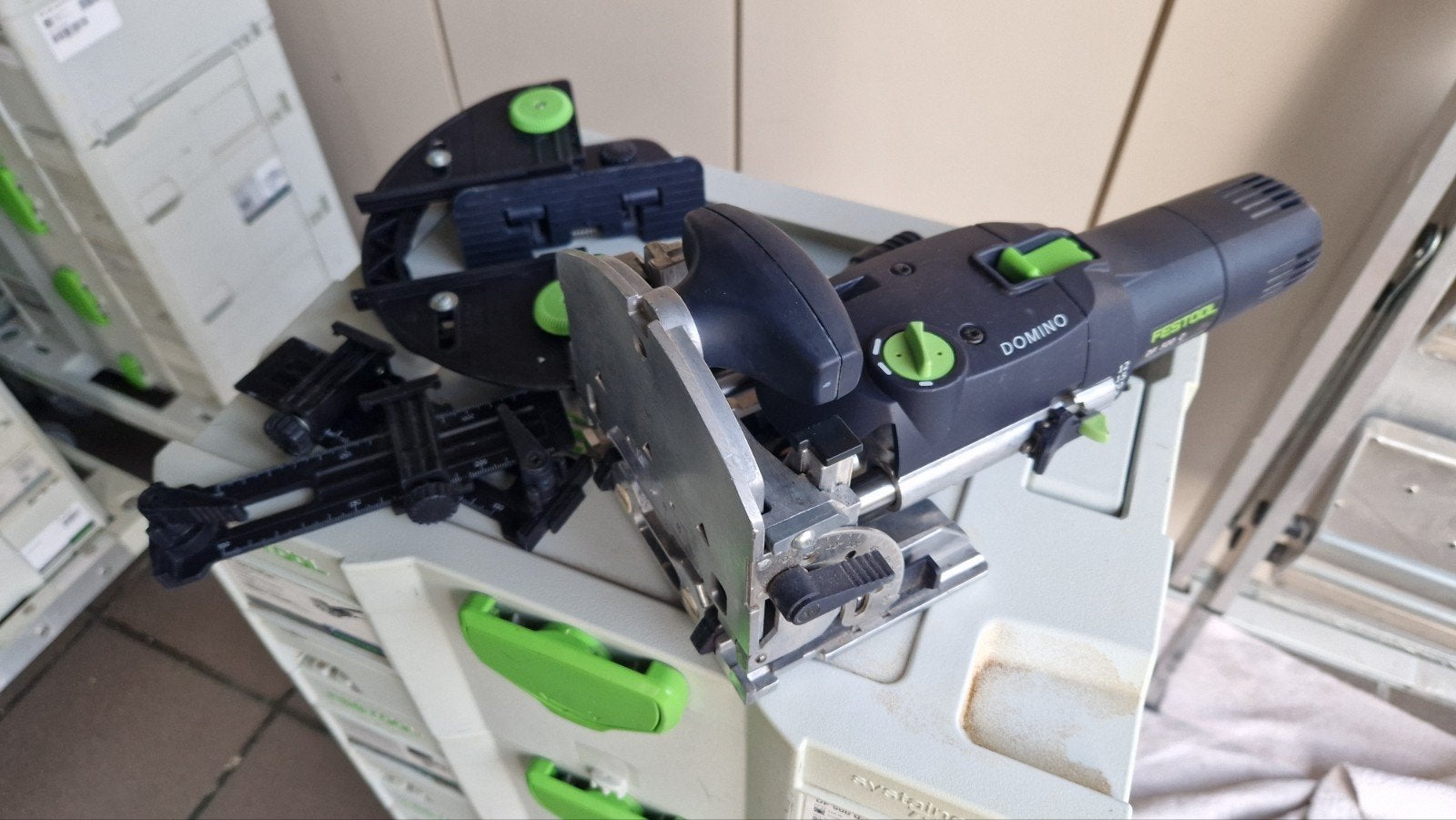 Festool domino DF500 Q SET + systainer met dominos en frezen, Ophalen of Verzenden