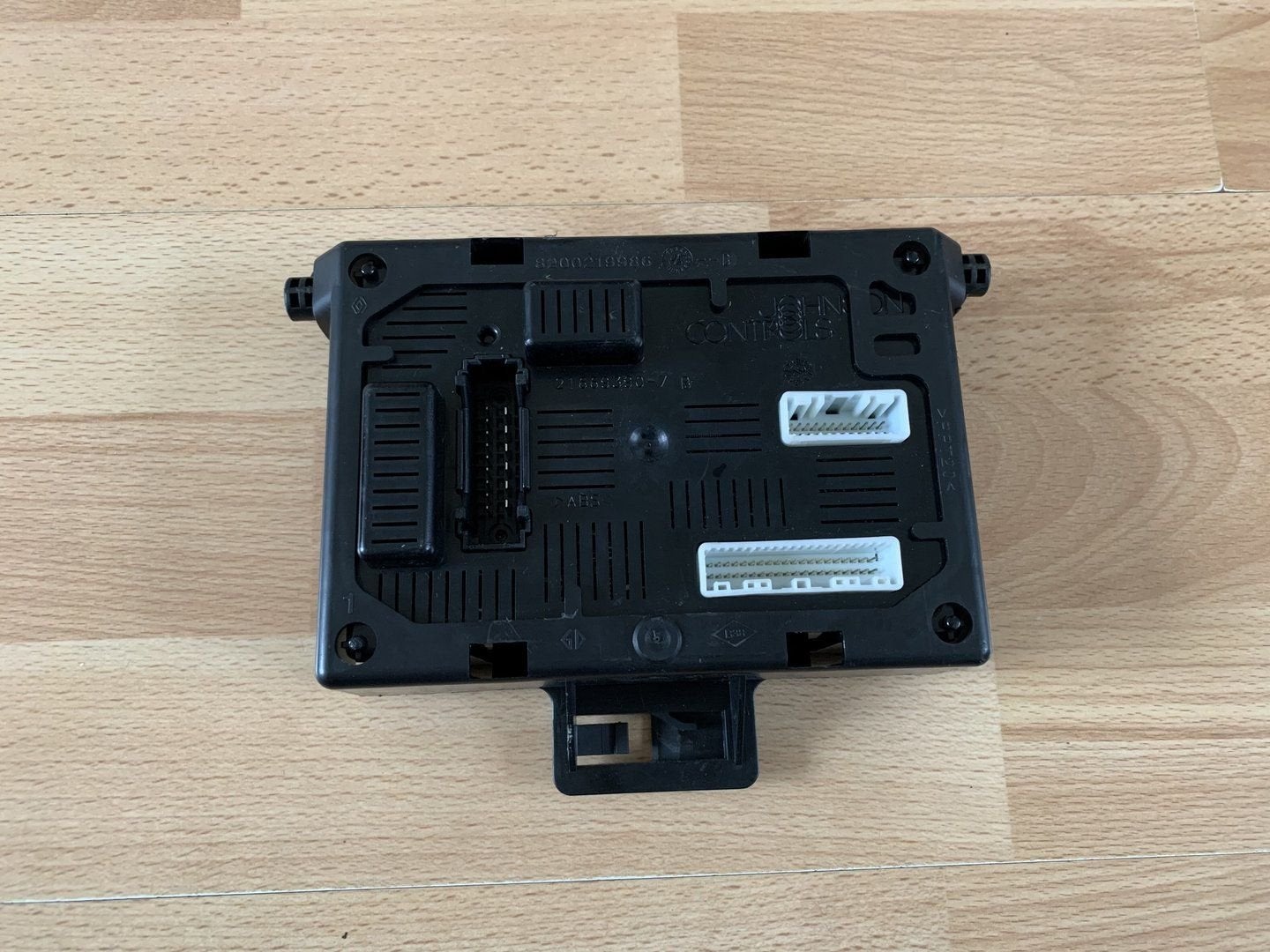 renault modus BCM body control module 2004 - 2012 8200497361, Renault, -, Utilisé, -