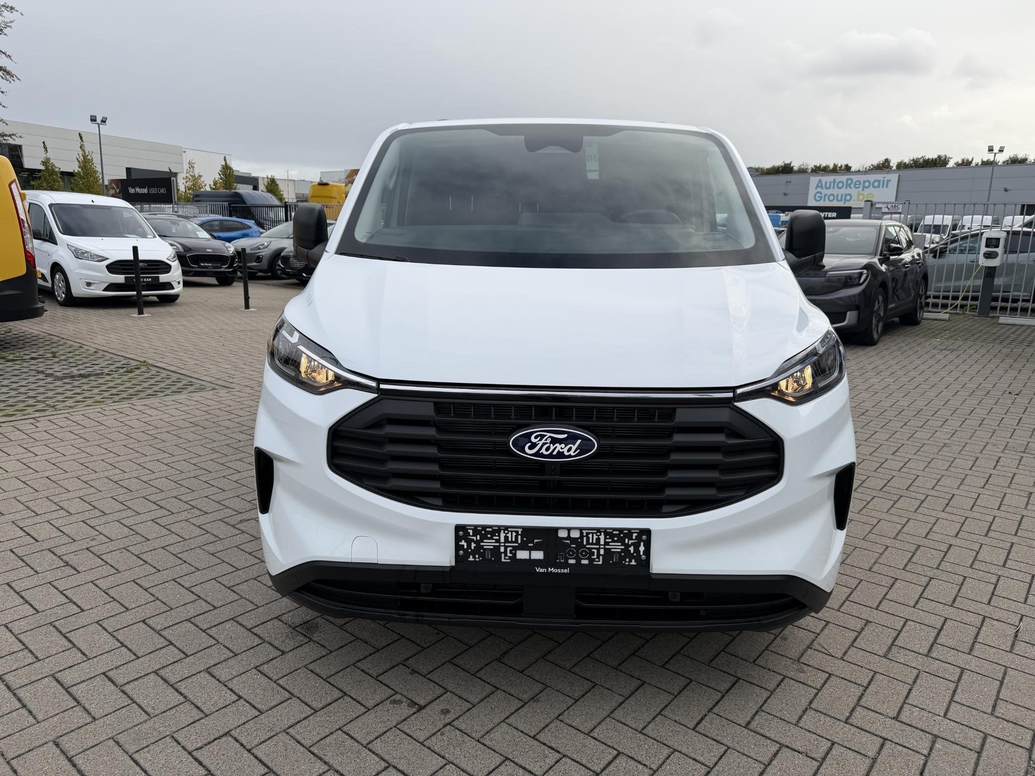 Custom L2, Autos, Neuf, Achat, Entreprise, Autre carrosserie
