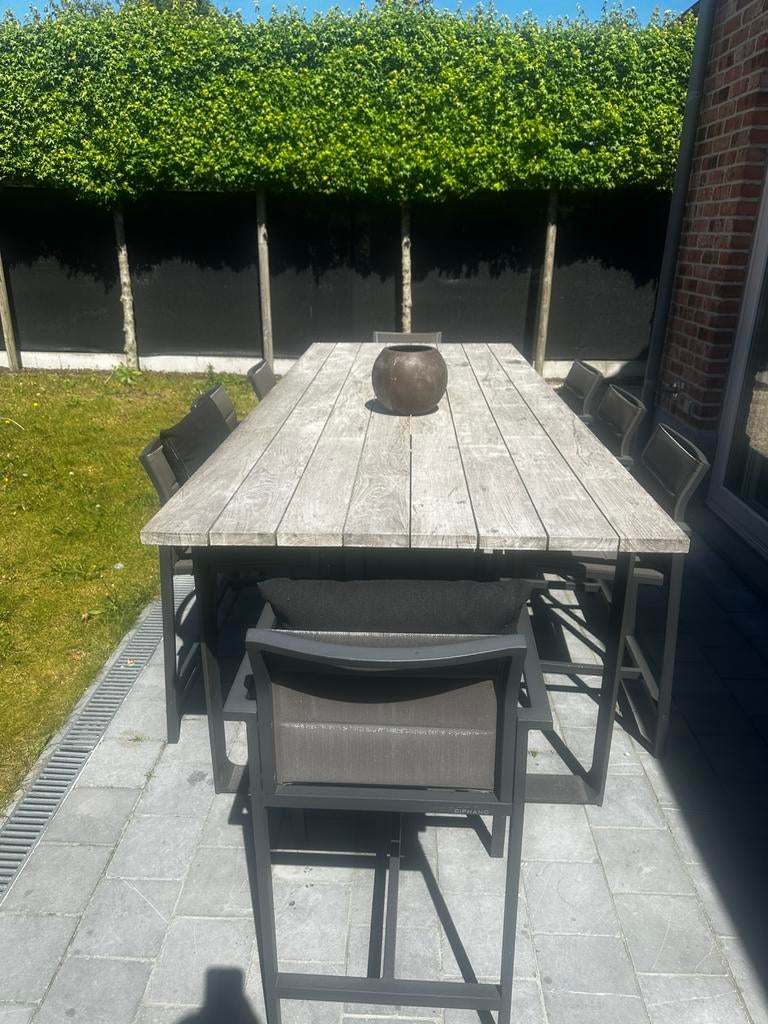 Eettafel merk manutti en stoelen merk diphano, Ophalen, Zo goed als nieuw, Eettafel