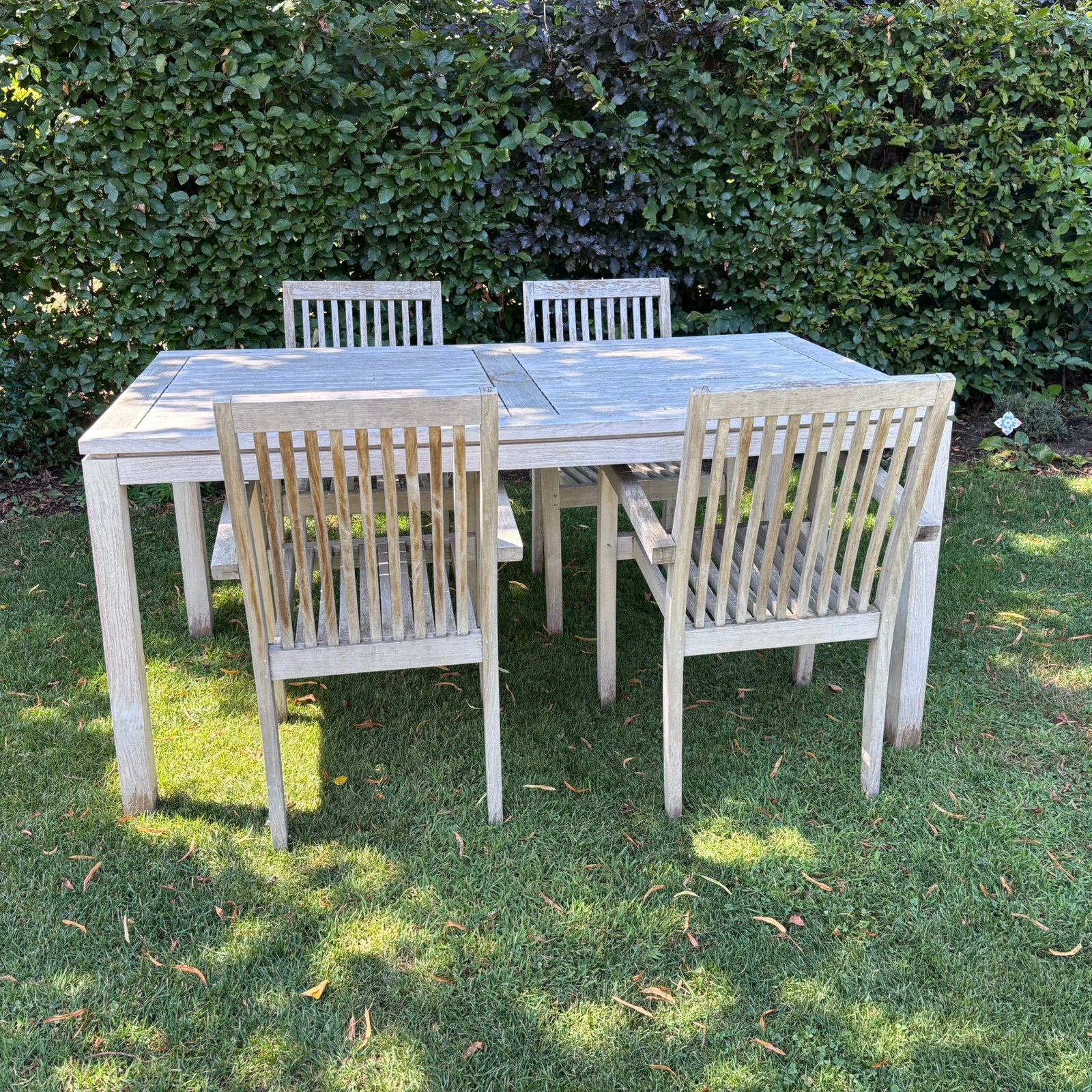 Teaken tuintafel met 4 stoelen, Ophalen, 4 zitplaatsen, Gebruikt, Teakhout