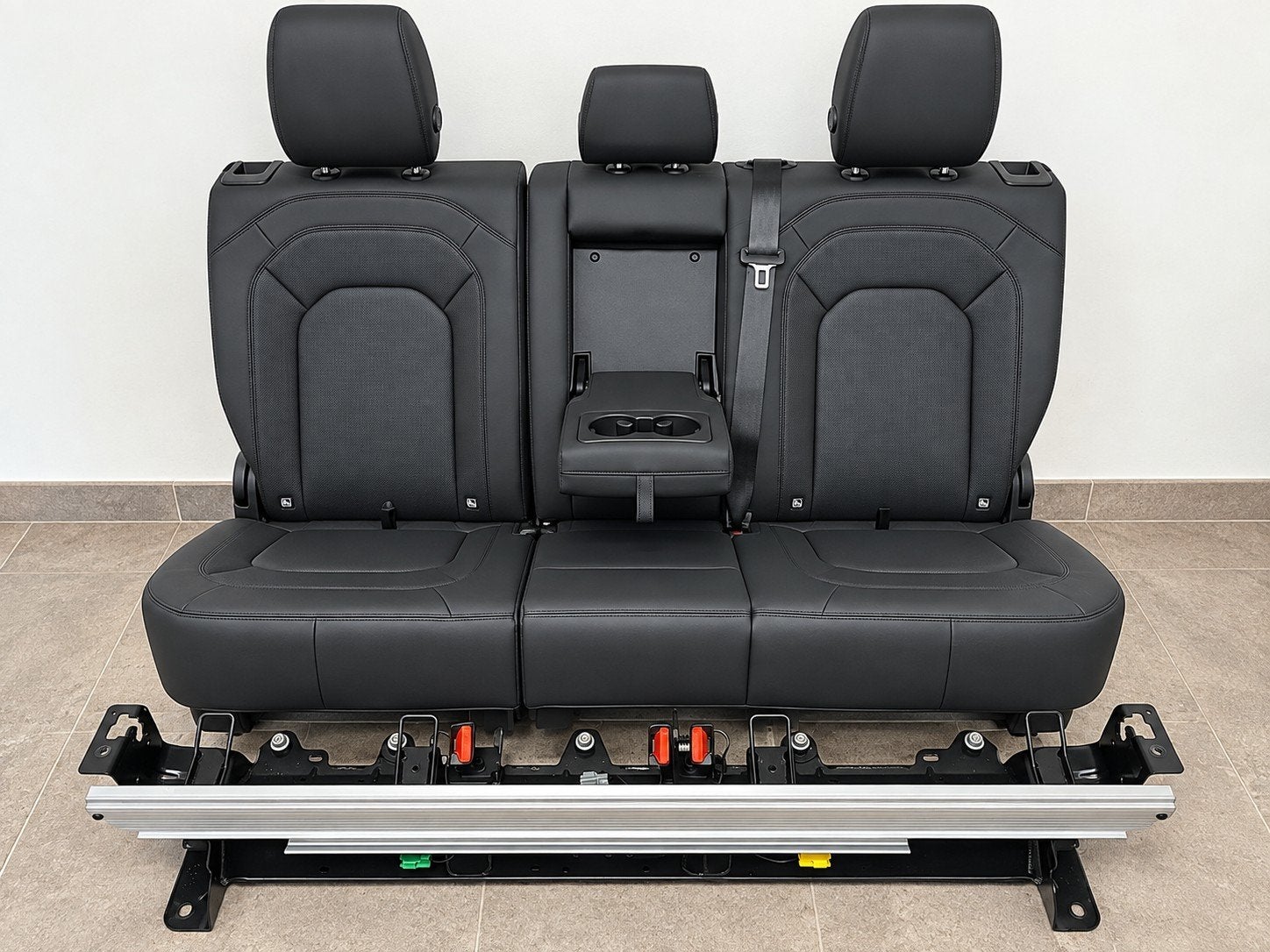 Banquette arrière Land Rover Defender 110 L663 40/20/40, Ophalen, Nieuw, Rover
