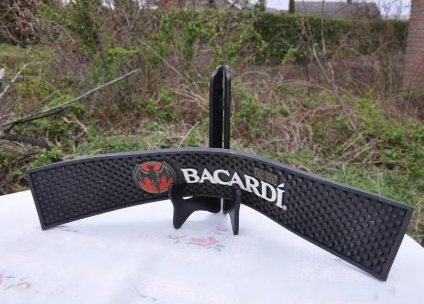 tapis de comptoir caoutchouc  souple bacardi, Enlèvement ou Envoi, Comme neuf, Autres types, Autres marques