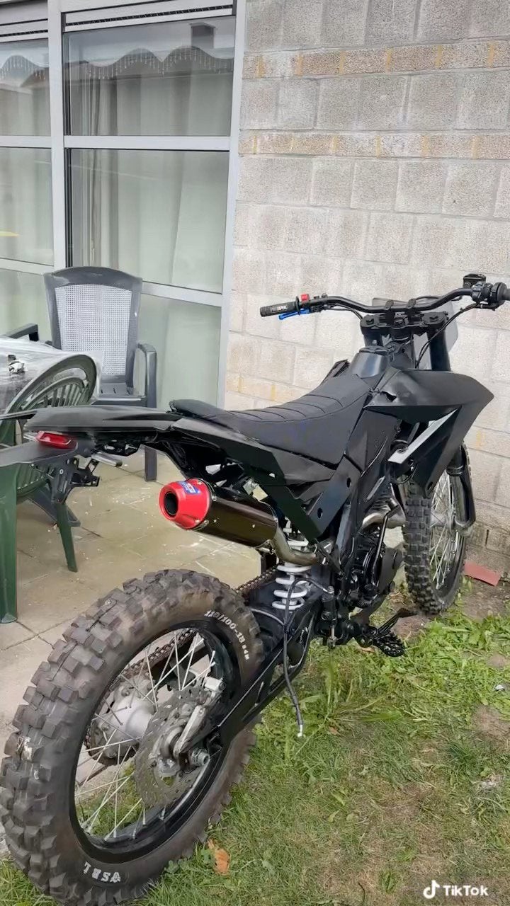 Vélo de motocross 250cc, Vélos & Vélomoteurs, Cyclomoteurs | Derbi, Comme neuf, Enlèvement