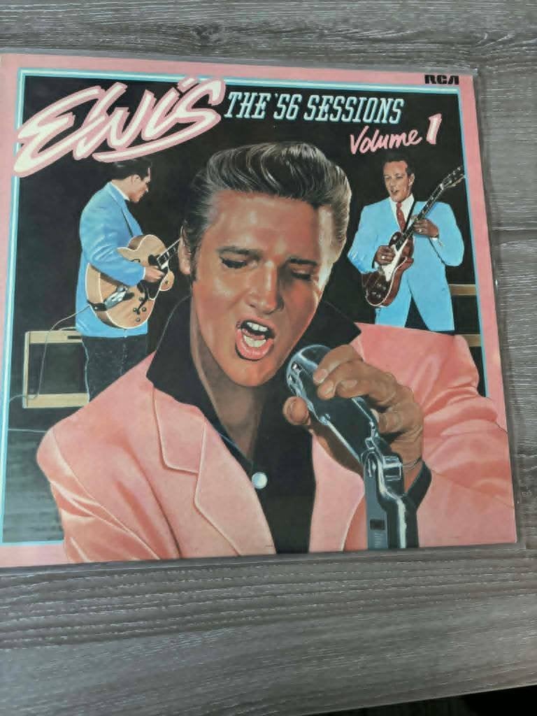 Elvis LP, The '56 sessions, volume 1, Engelse pers. 10 euro, LP, Ophalen of Verzenden, Zo goed als nieuw, Beschermende buitenhoes