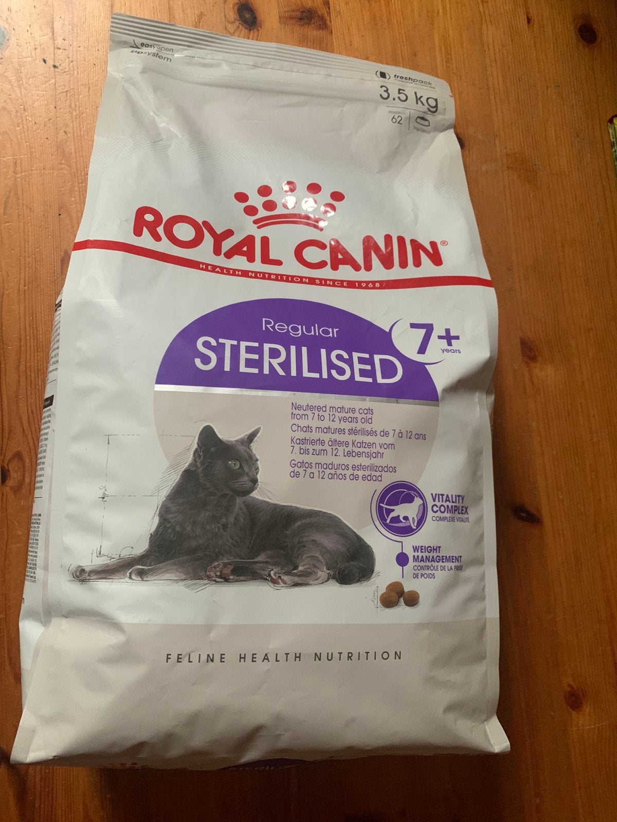 Nourriture pour chat 7+, Enlèvement, Chat