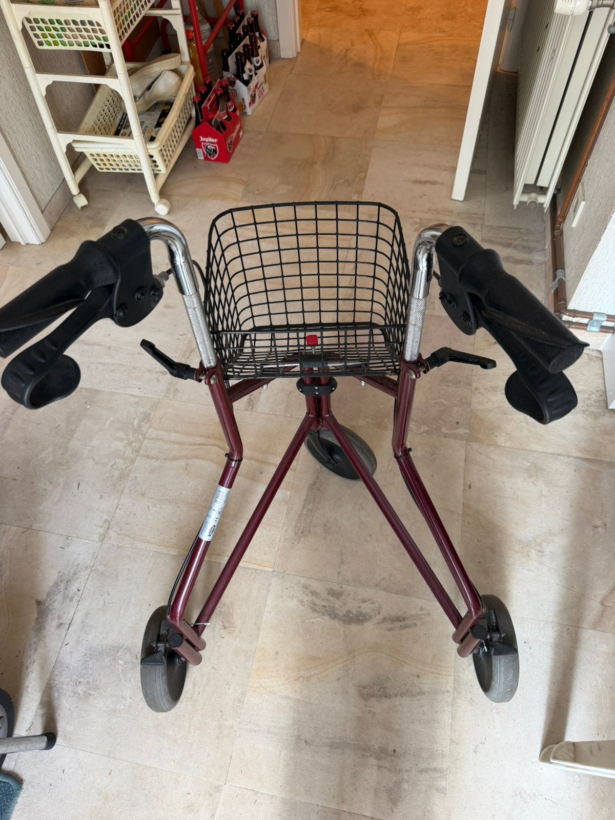 Rollator van Invacare, Ophalen, Lichtgewicht, Zo goed als nieuw