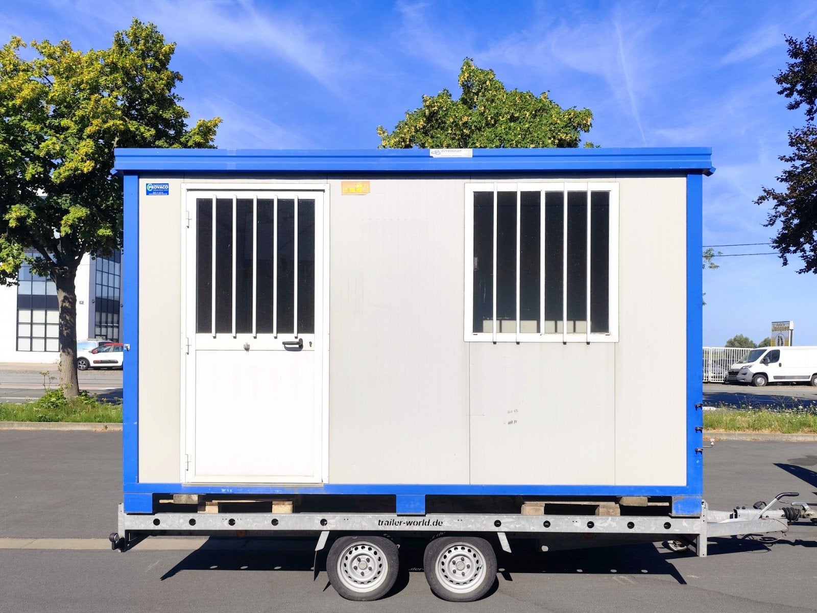 geïsoleerde bureelcontainer / werfkeet met sanitair, Ophalen