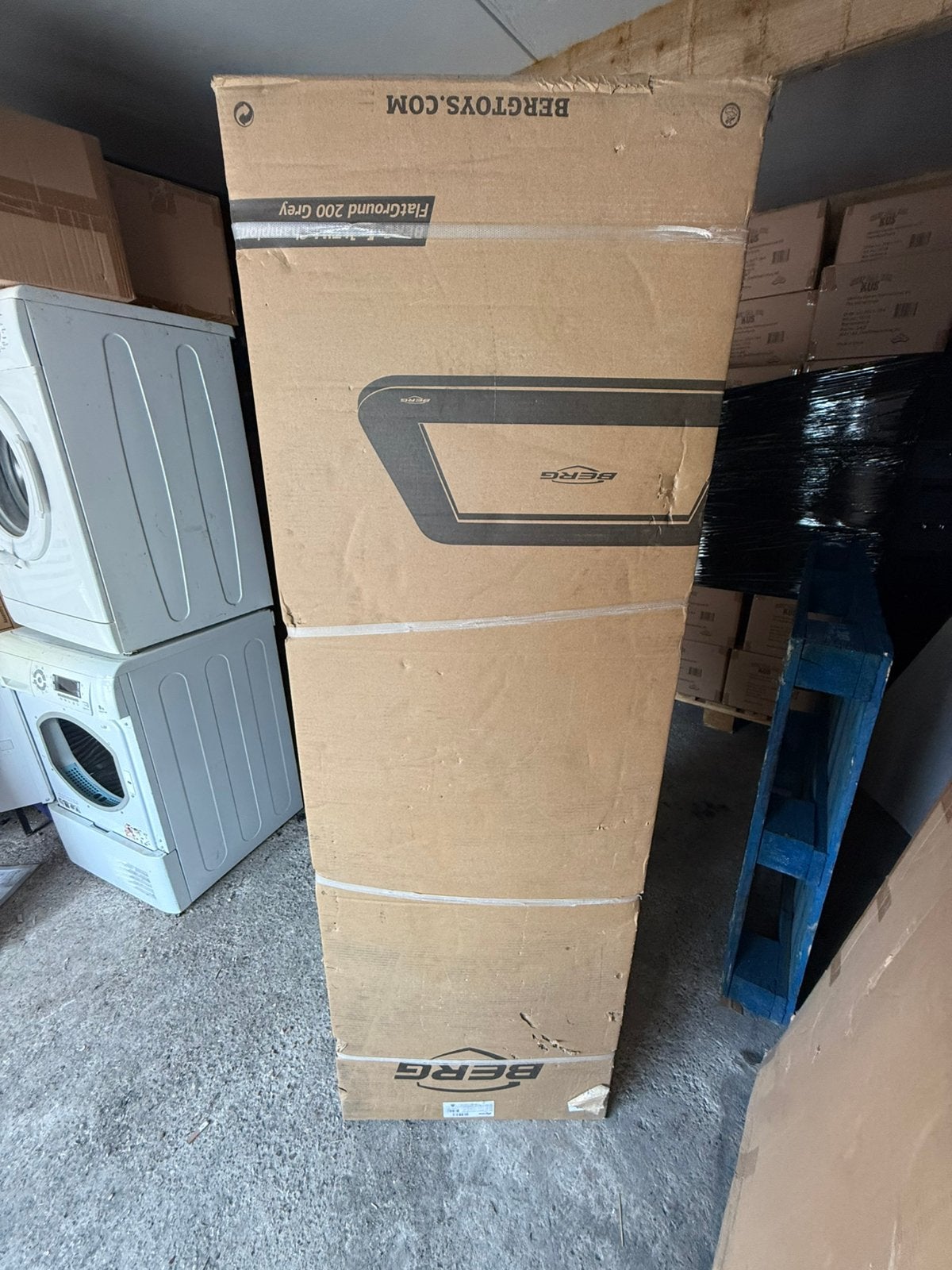 BERG Ultim Champion FlatGround 200 Grey – Nieuw in doos, Ophalen, Zo goed als nieuw
