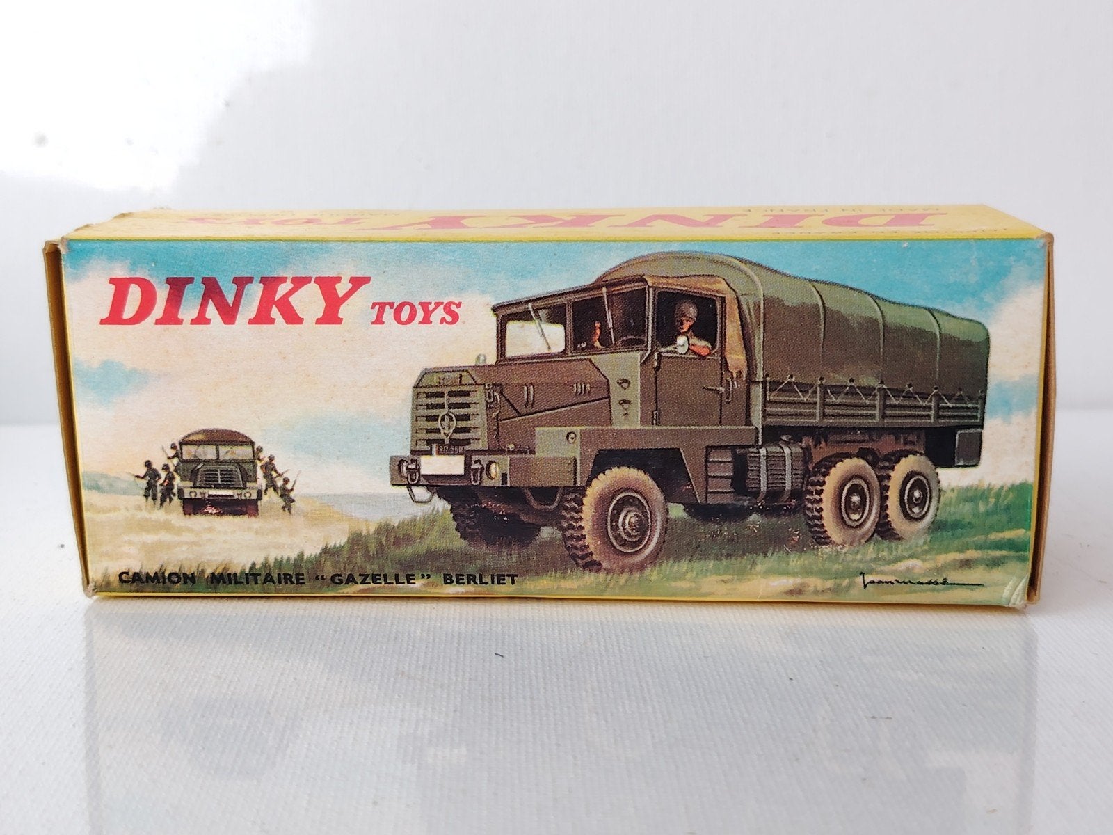 Dinky Toys Boîte Obusier / Berliet / Gazelle... 25€ pièce, Hobby & Loisirs créatifs, Enlèvement ou Envoi, Dinky Toys