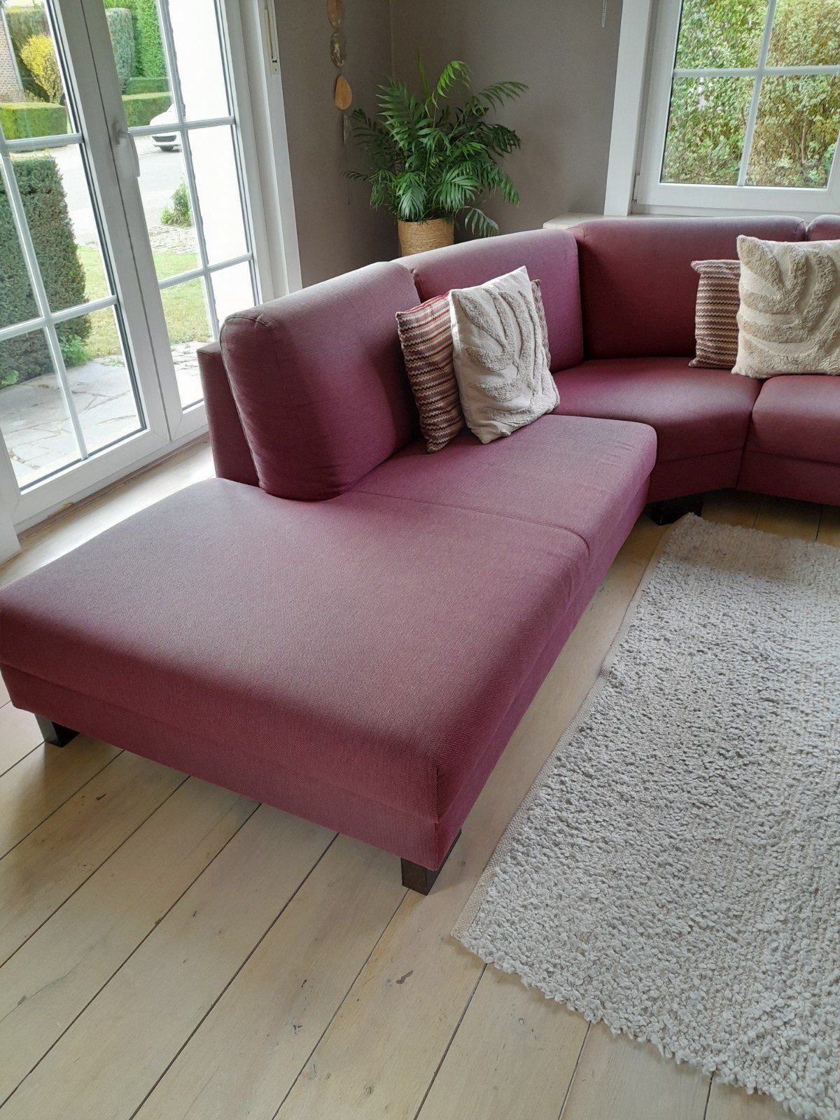 beau fauteil en coin en tissu bordeaux, Maison & Meubles, Enlèvement, Tissus