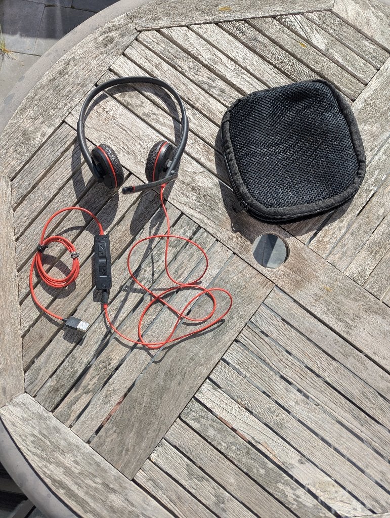 Headset, Ophalen