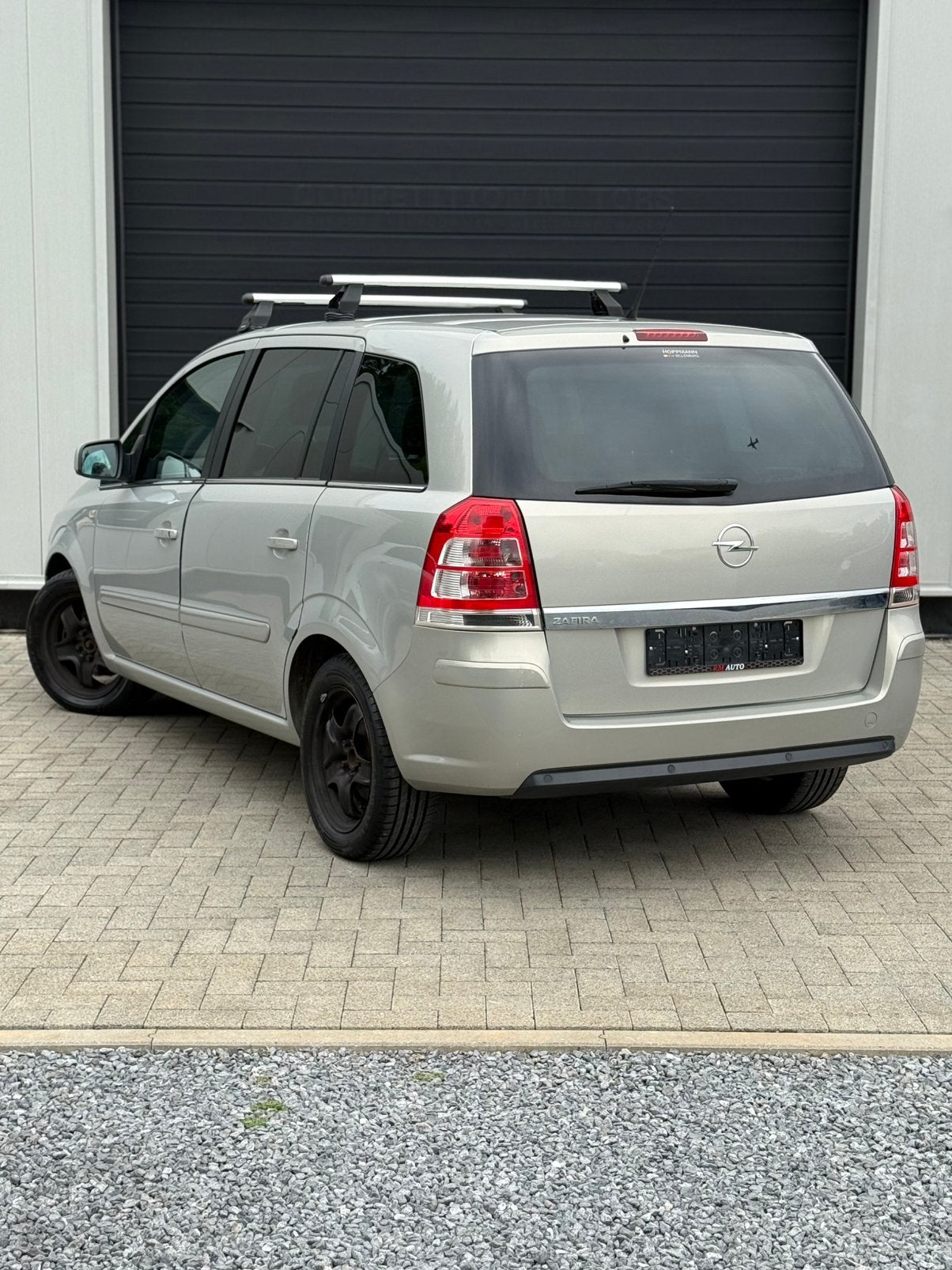 Opel Zafira 1.8 Benzine 7-zits Automaat Euro 5, Auto's, Automaat, Euro 5, Monovolume, Bedrijf