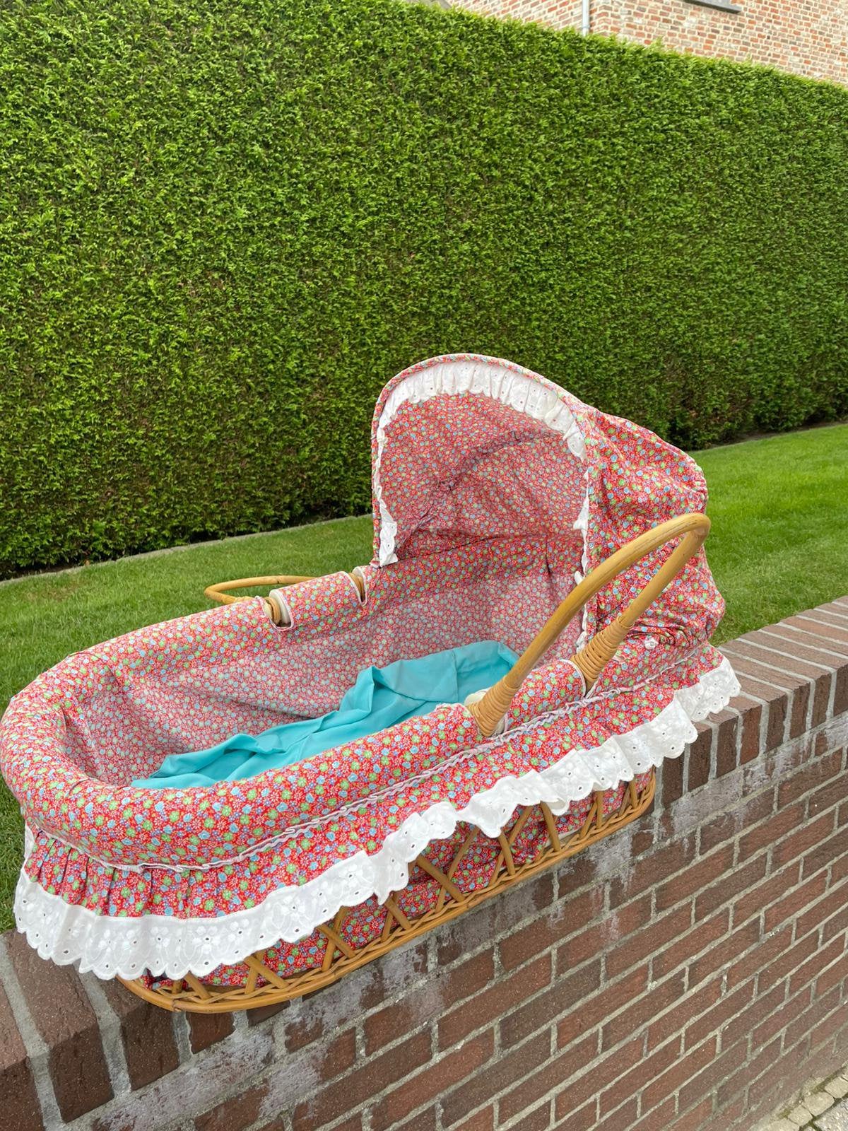 Vintage kinderbedje in uitstekende staat, Ophalen, Zo goed als nieuw