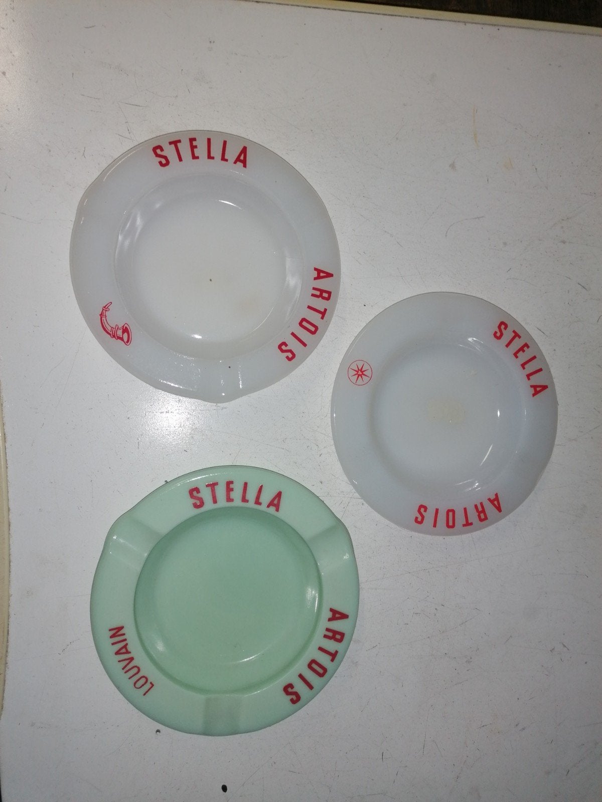3 oude verschillende stella asbakken, Verzamelen, Ophalen of Verzenden