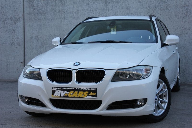 BMW 318i Touring, Autos, Cuir, Euro 5, Achat, Entreprise