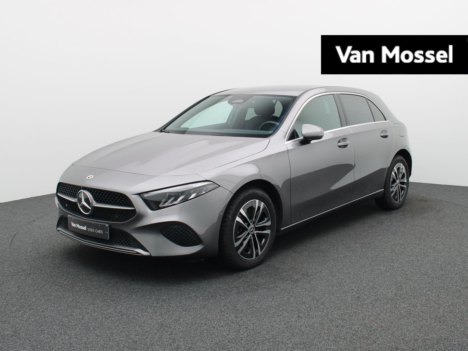 Mercedes-Benz A-Klasse 250 e Business Line + CARPLAY + LED +, Autos, Achat, Euro 6, 16 kWh, Noir