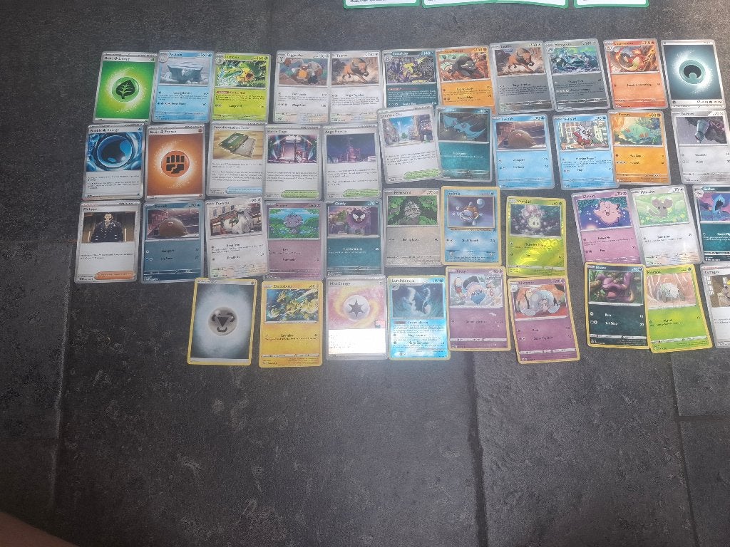 Pokémon kaarten, Hobby en Vrije tijd, Ophalen, Zo goed als nieuw, Meerdere kaarten