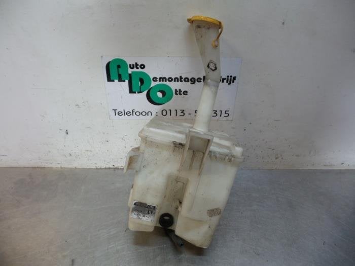 Réservoir lave-glace avant d'un Nissan Primera (Primera W99, -, 3 mois de garantie, Utilisé, -