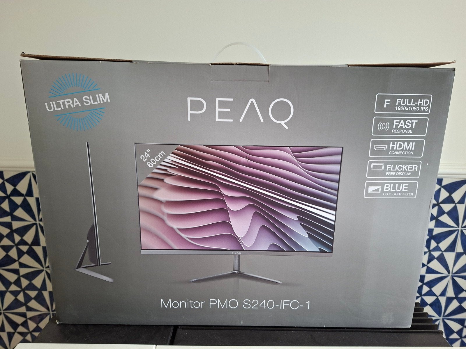 Moniteur pc/laptop Ultra Slim (PEAQ), Informatique & Logiciels, 3 à 5 ms, IPS, 24", HDMI
