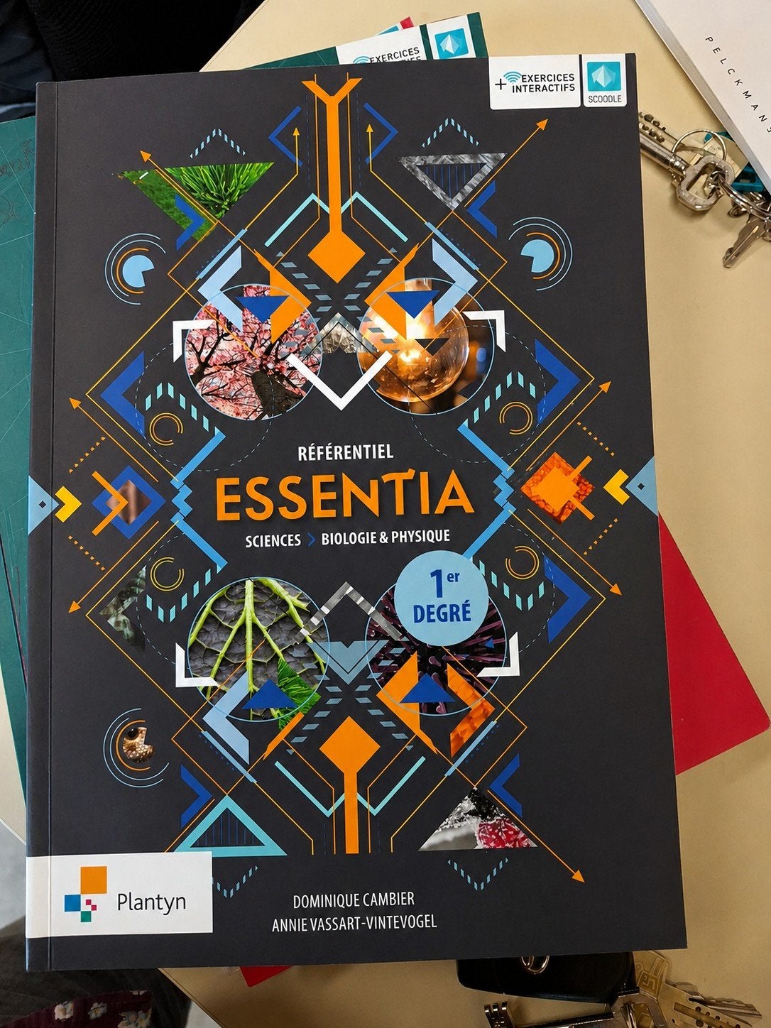 essentiel  1er degre, Enlèvement, Comme neuf