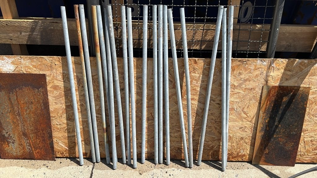 17 gegalvaniseerde stalen buizen Ø20 mm – L 86 cm, Doe-het-zelf en Bouw, Ophalen, A, A, A