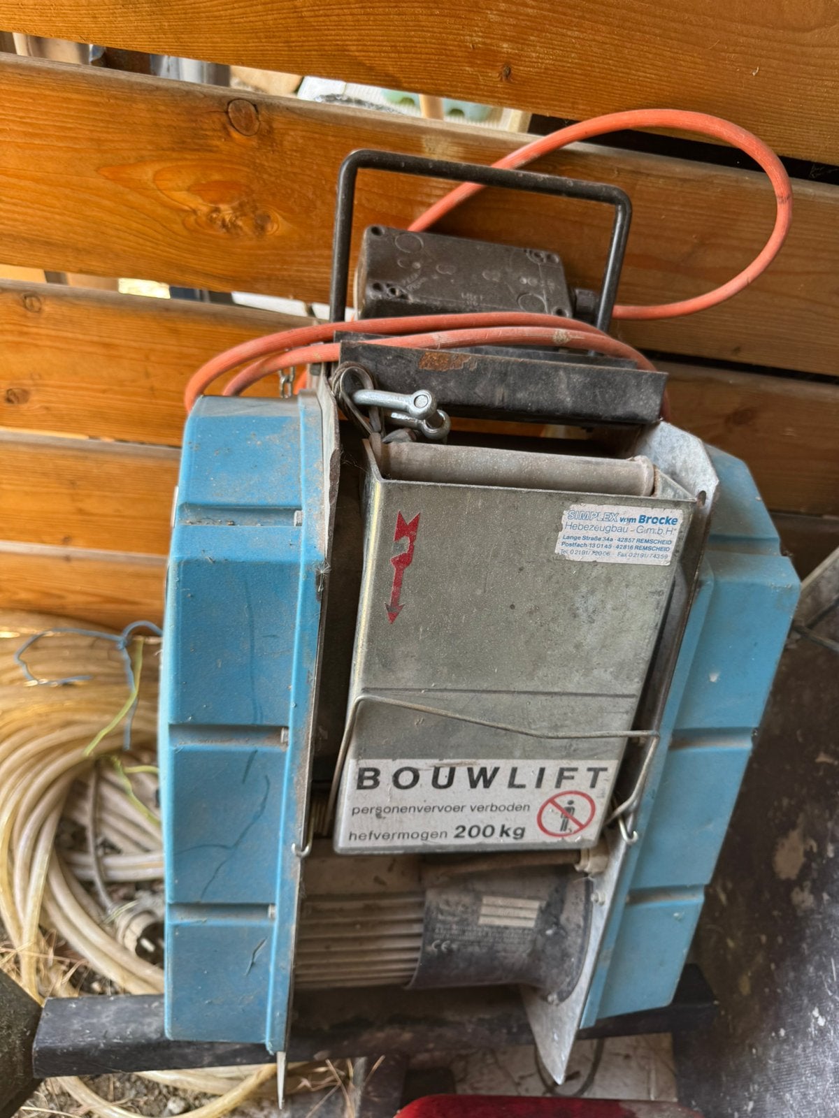 Ladderlift dakleggerslift geda, simplex, bouwlift, Enlèvement, Utilisé, Ascenseur de chantier