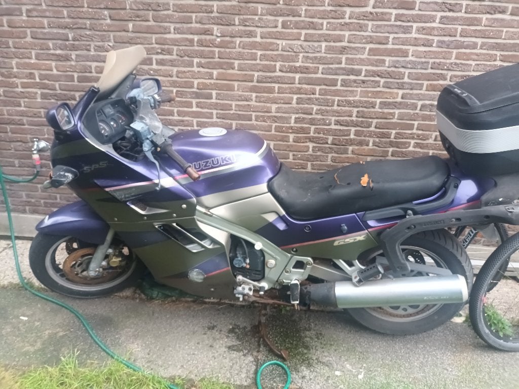Suzuki gsx1100f, 2 cilinders, Motorrijbewijs A, Gebruikt, Particulier