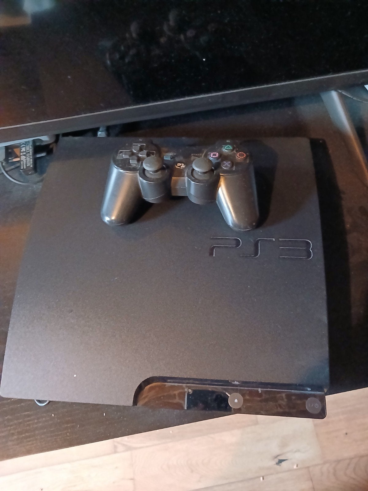 je vends ma PS3 pour pas cher, Games en Spelcomputers, Verzenden, 80 GB, Zo goed als nieuw, Met 1 controller