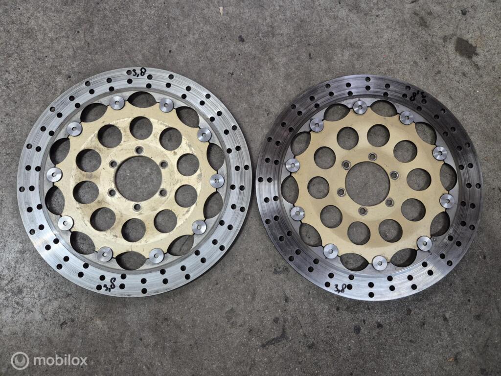 Brembo schijven remschijven 851 888 748 916 Monster SS ST, Gebruikt, Factorystore.service@ducati.com, Ophalen of Verzenden, Via Antonio Cavalieri Ducati, 74/5, 74/6, 40132 Bologna BO