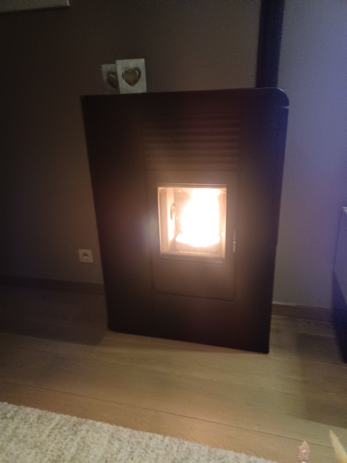 pelletkachel 9 kilowatt, kleur zwart, merk MCZ, Huis en Inrichting, Ophalen, Pelletkachel