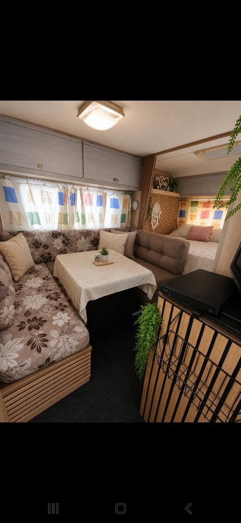 Caravane  avec auvent Verco dans un camping à la mer, Vakantie, Campings, Aan zee