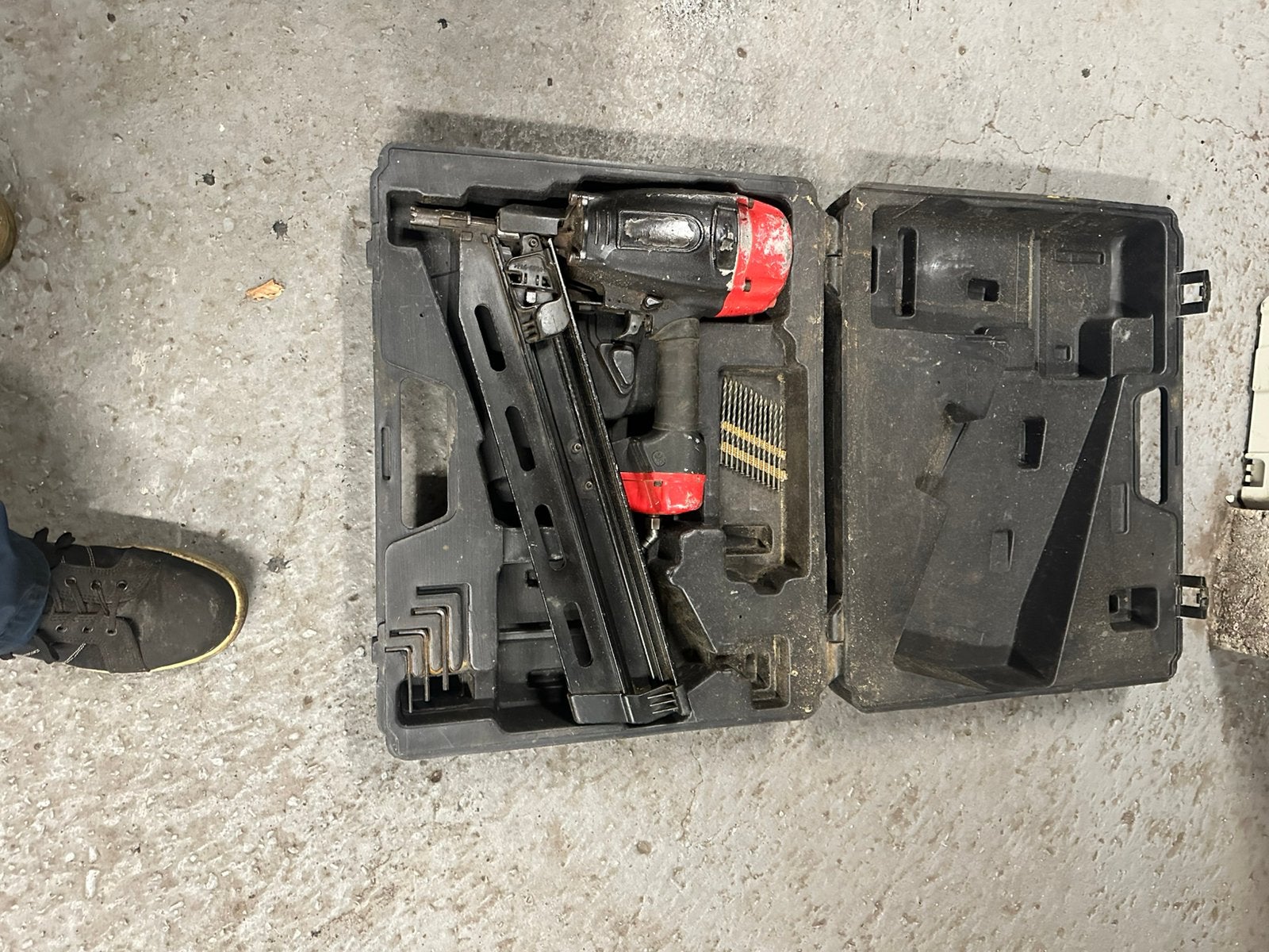 Nagelpistool Dutrack pro, Doe-het-zelf en Bouw, Ophalen of Verzenden, Gebruikt