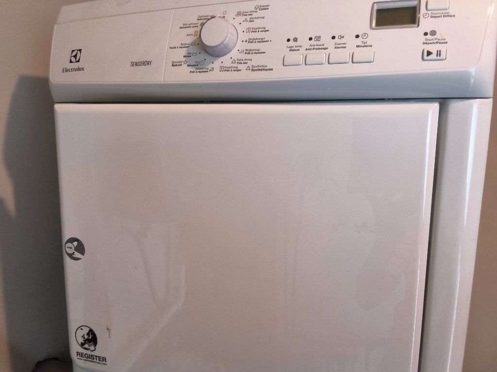 Droogkast, Ophalen, 6 tot 8 kg, Minder dan 85 cm, Luchtafvoer