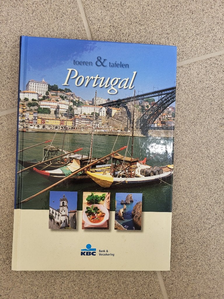 Boek "Toeren en tafelen Portugal", Boeken, Ophalen of Verzenden