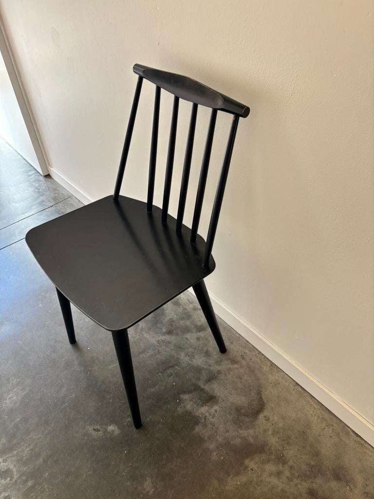 Hay J 77 zwarte spijlenstoel, Huis en Inrichting, Ophalen, Scandinavisch design, Gebruikt, Zwart