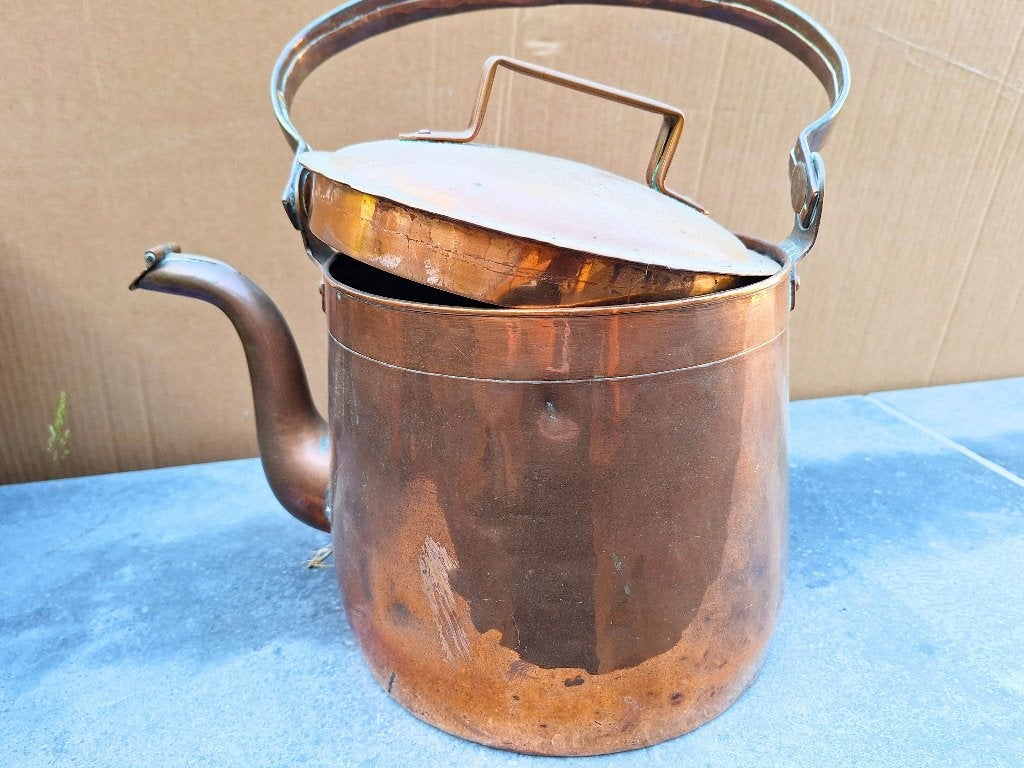 Ancienne bouilloire en cuivre, Enlèvement, Cuivre