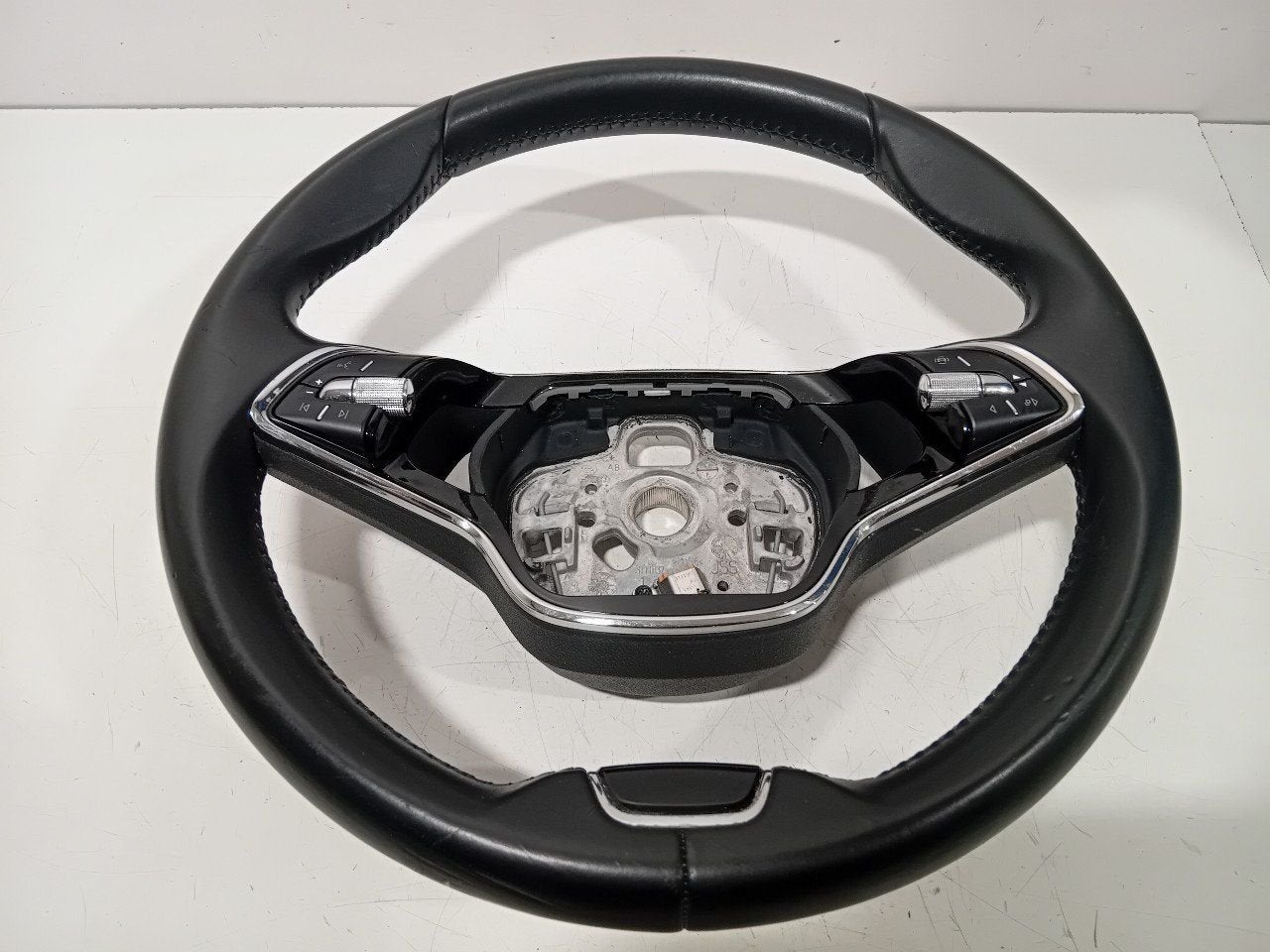 Stuur Skoda Fabia, Auto-onderdelen, Onderdelen@venauto.nl, Van der Ven Autorecycling B.V., Gebruikt, Ettenseweg 76, 4706 PB Roosendaal, The Netherlands
